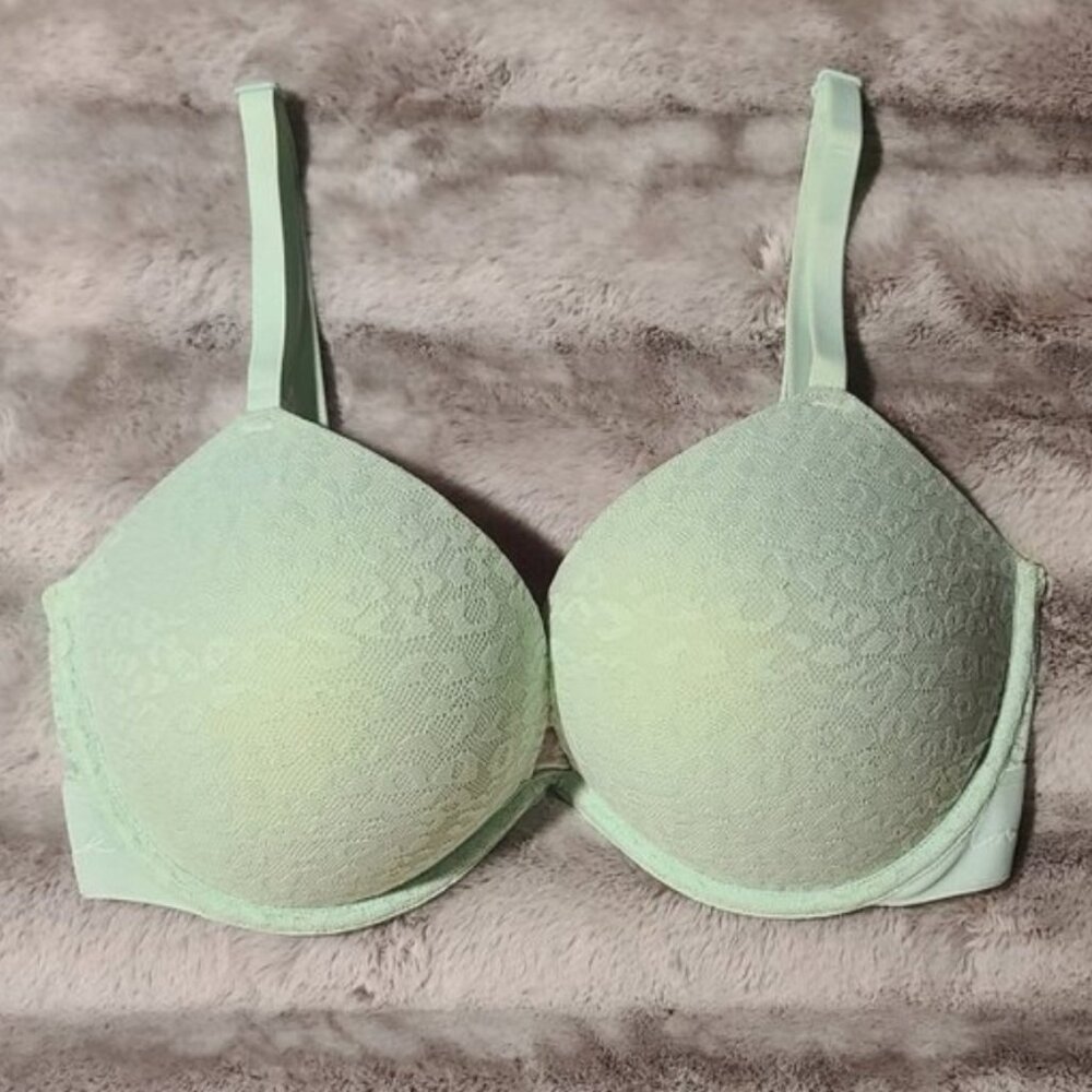 NWT Pink Victoria's Secret Bra